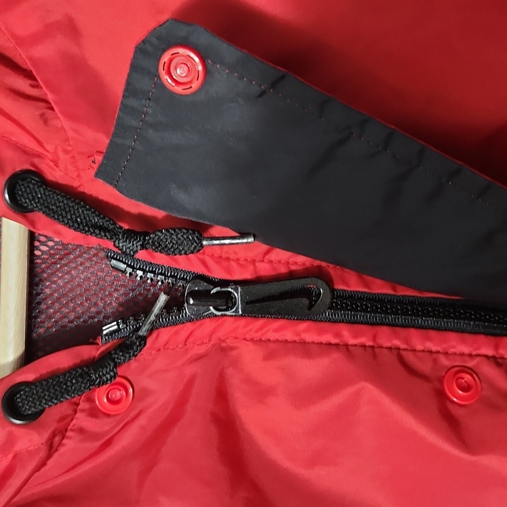 Nike Lightweight Pullover Jacket - image 2